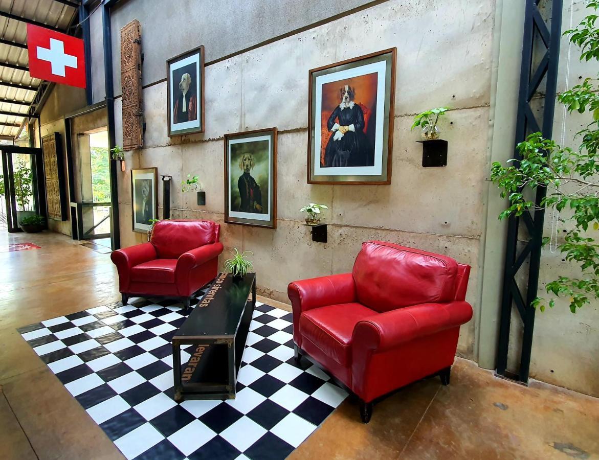 Alfonsina Hotel Boutique Santa Cruz de La Sierra Buitenkant foto