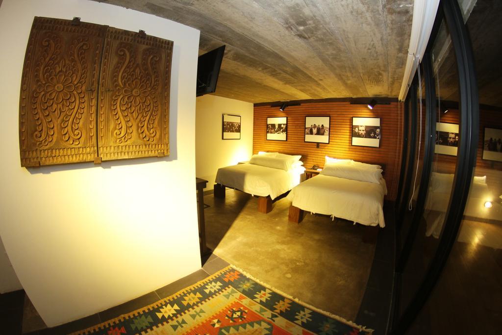 Alfonsina Hotel Boutique Santa Cruz de La Sierra Kamer foto